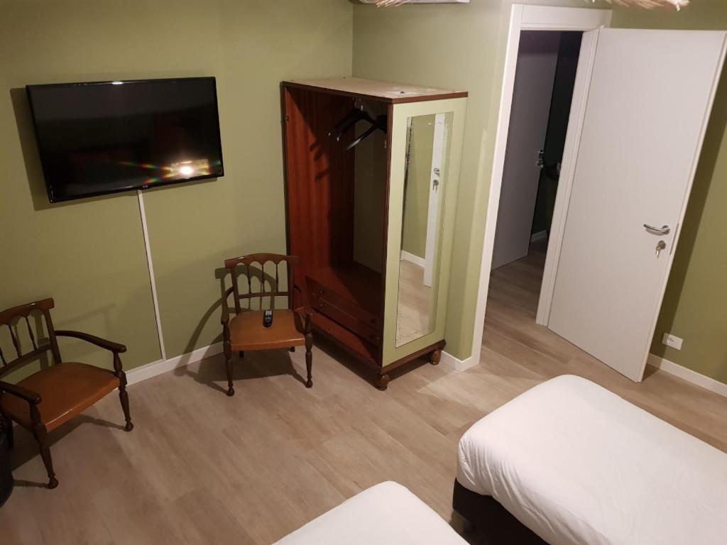 Готель Residenze Ai Salvi Верона Екстер'єр фото